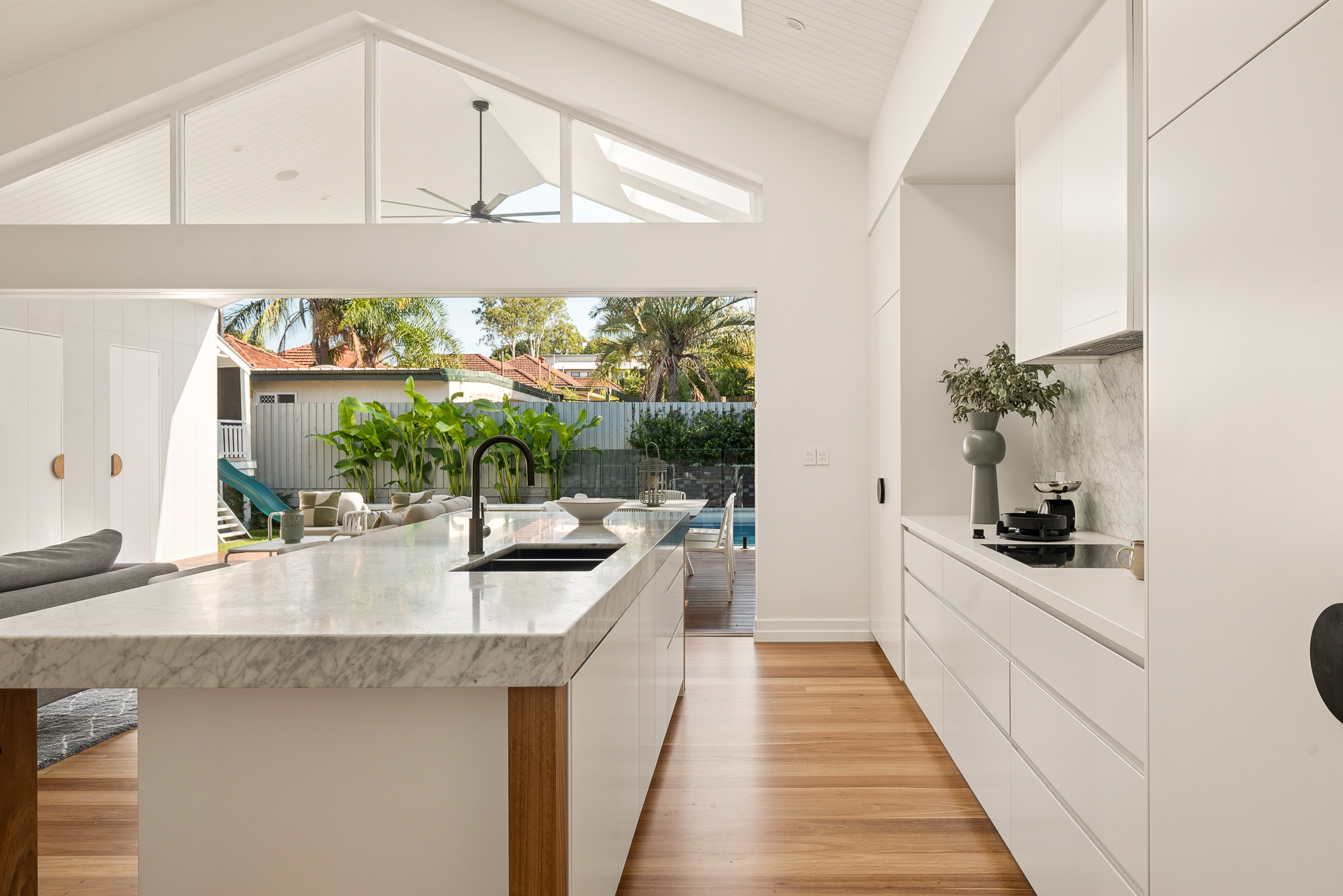 45 Saint Vincent Street photo 14