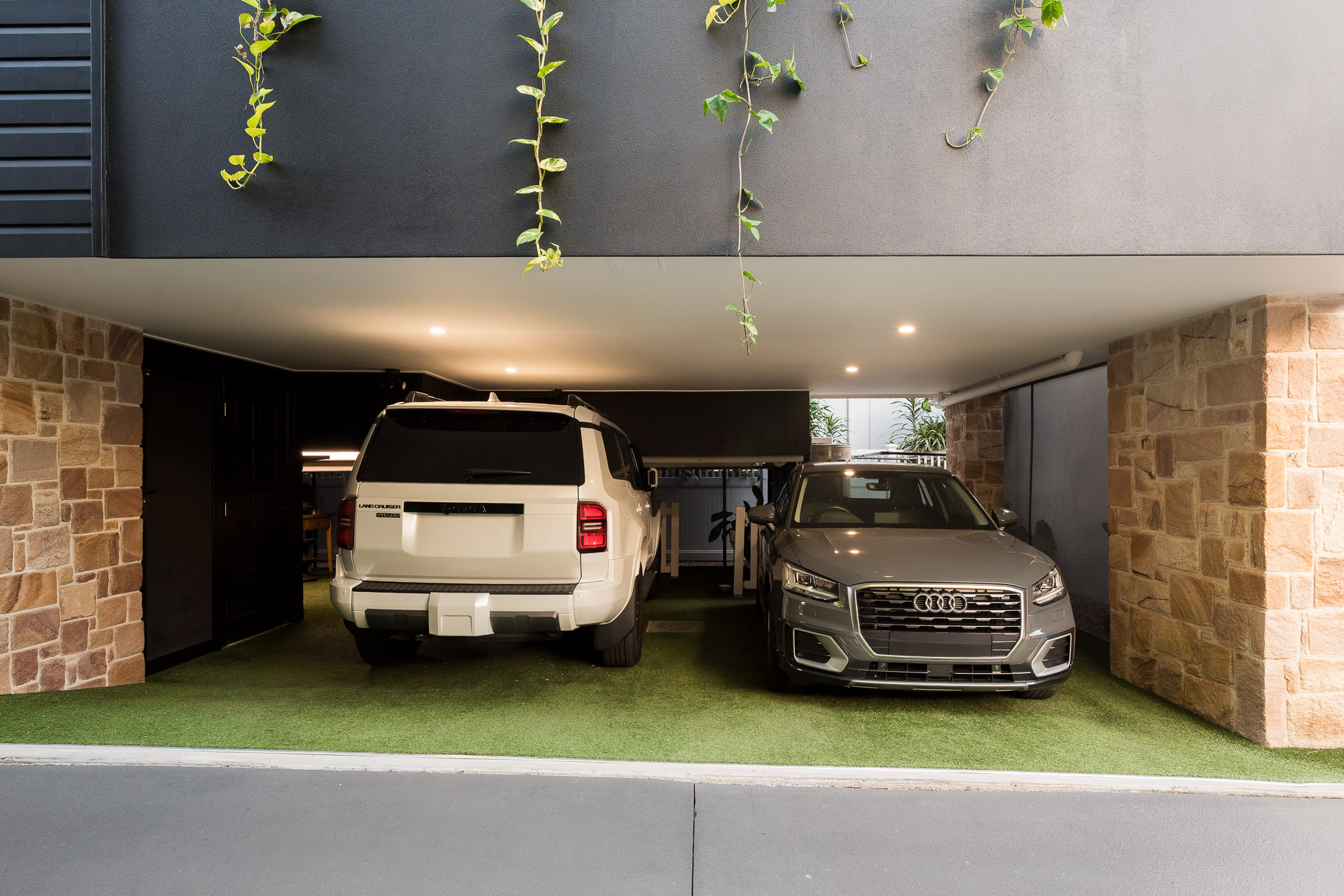 152 Sydney Street photo 9