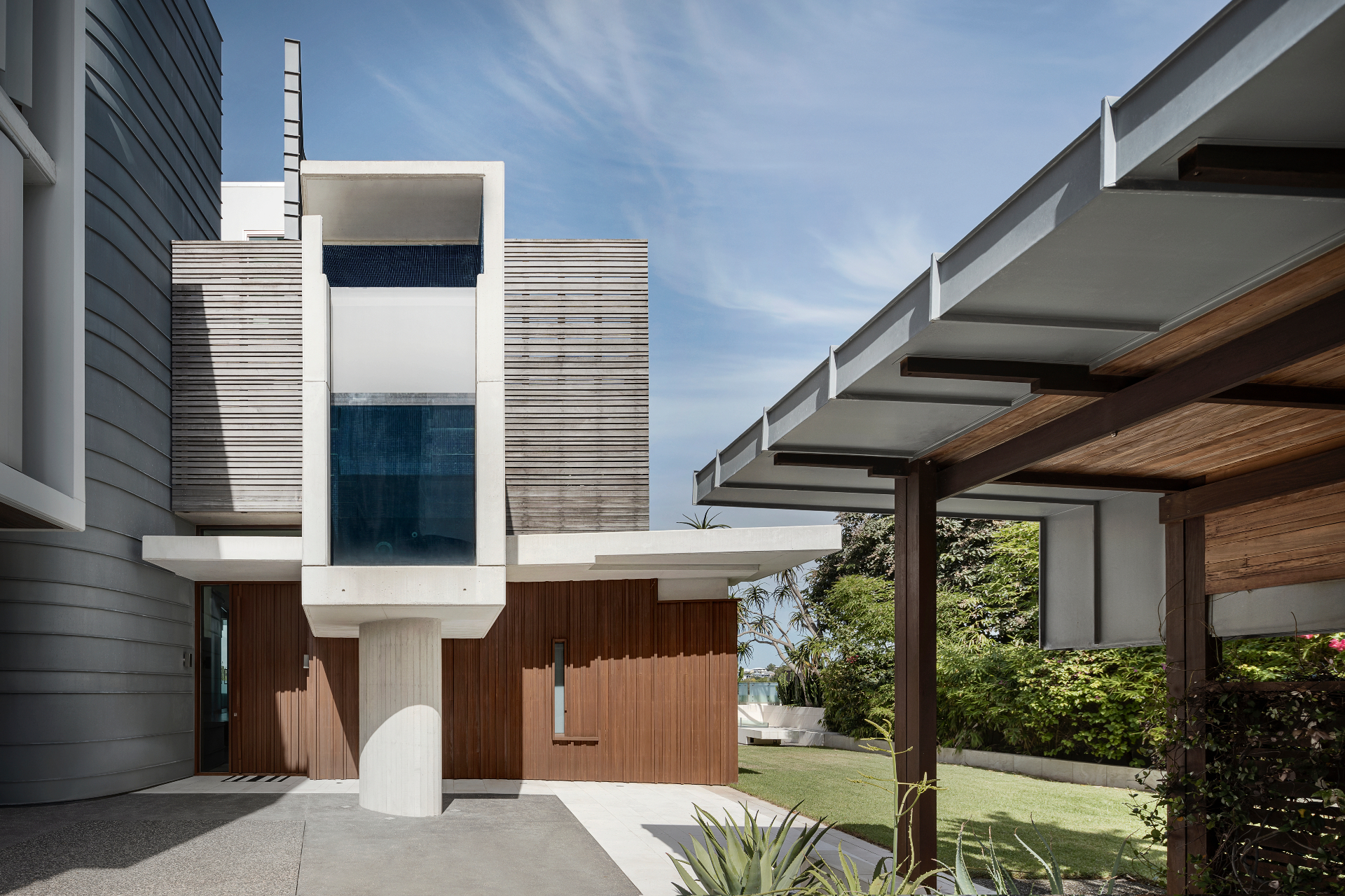 33B Harbour Road photo 2